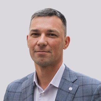 Евгений Попов