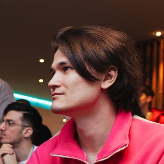 Евгений Кучерявый