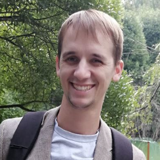 Константин Тихоненков