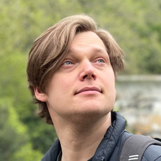 Петр  Ермаков