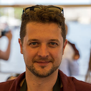 Андрей Сербин