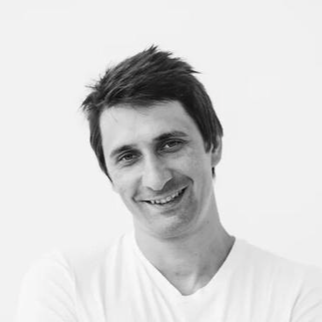 Арсений Назаркин