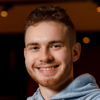 Олег Докука