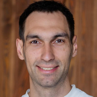 Александр Ледовский