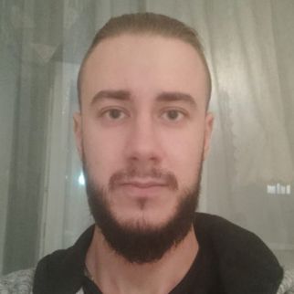 Роман Данилов