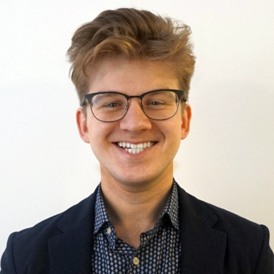 Данила Логинов