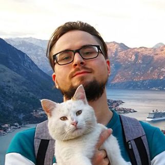 Михаил Башуров