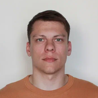 Александр Раковский