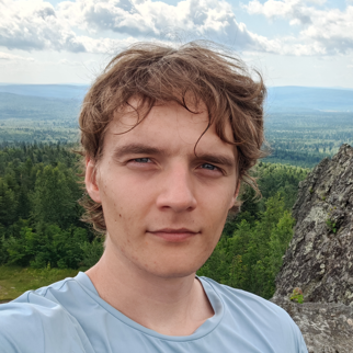 Максим Колпаков