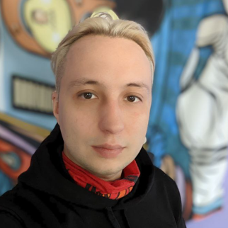 Артемий Плотников