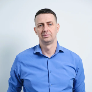 Игорь Любин