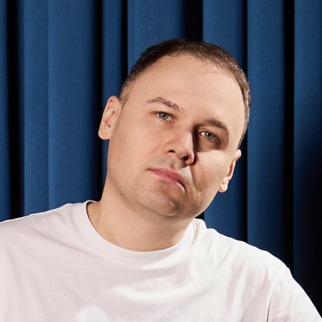 Александр Петров