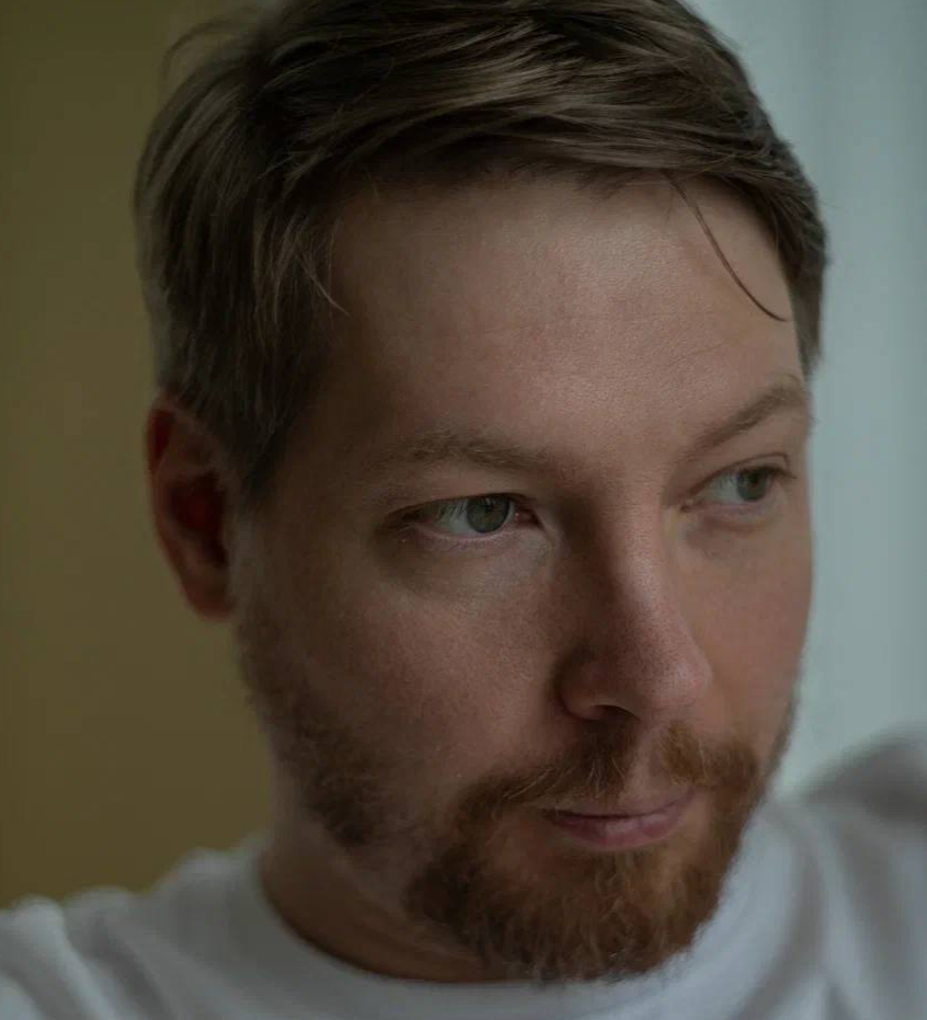 Леонид Стариков