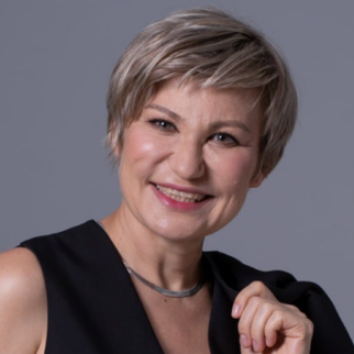 Анна Уварова