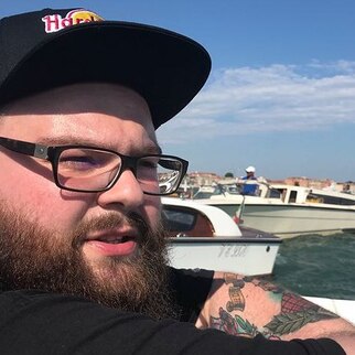 Павел Востриков