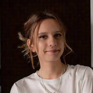 Алина Кочева