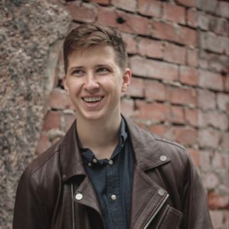 Игорь Ахмаров