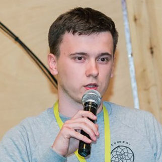 Михаил Зинов