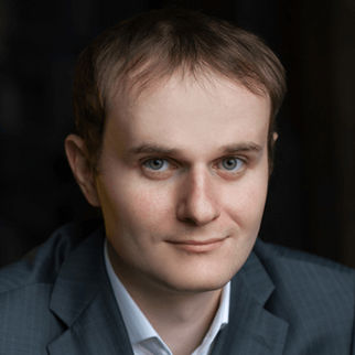 Антон Полухин