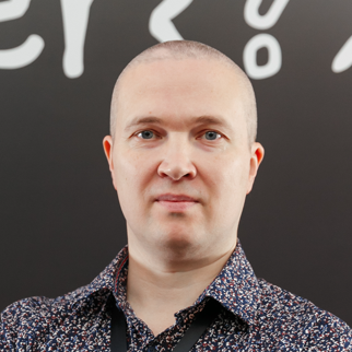 Олег Естехин