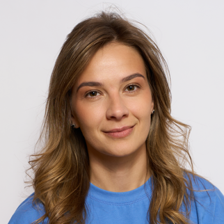 Алина Романова