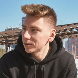 Андрей Парамонов