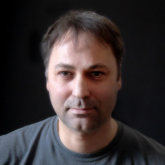 Александр Кухаренко