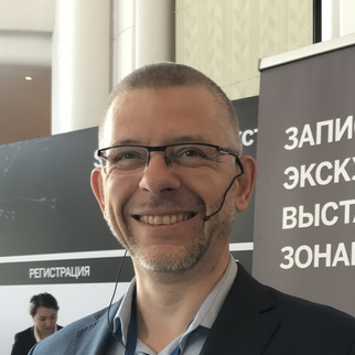 Александр Тарасов