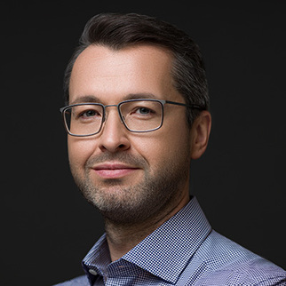 Дмитрий Свалов