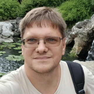 Владимир Лазарев