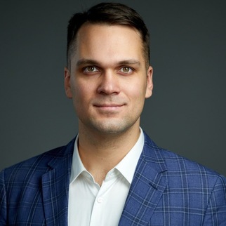 Петр Богданов