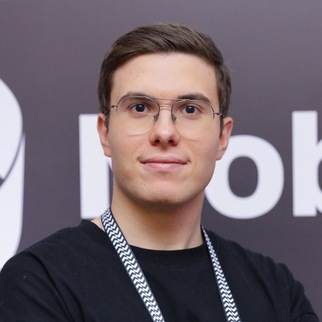 Игорь Клюжев