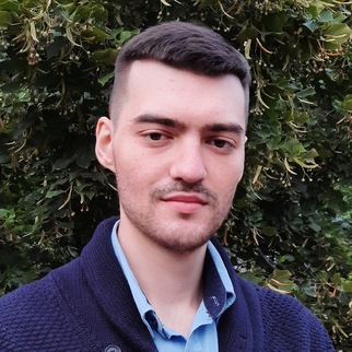 Александр Кузнецов