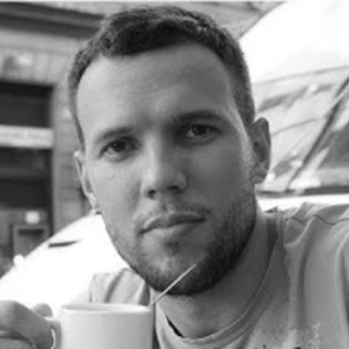 Евгений Шумаков