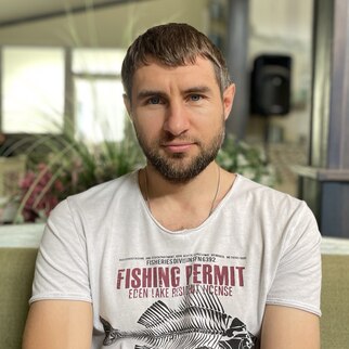 Евгений Константинов