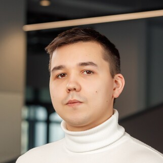 Денис Глазков