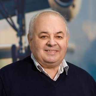 Александр Александров